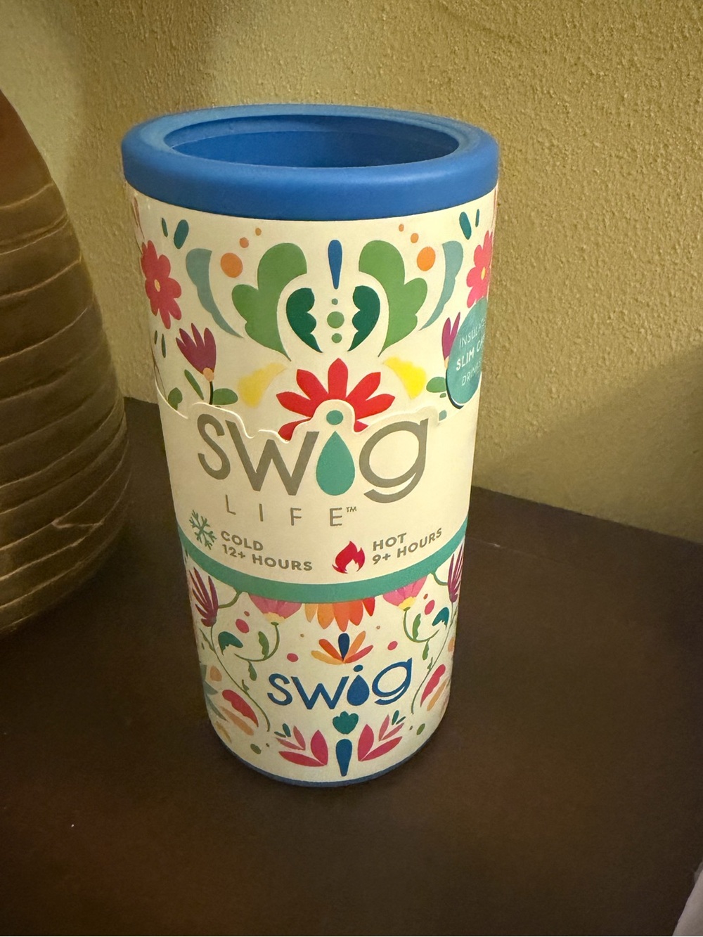 SWIG LIFE slim can holder